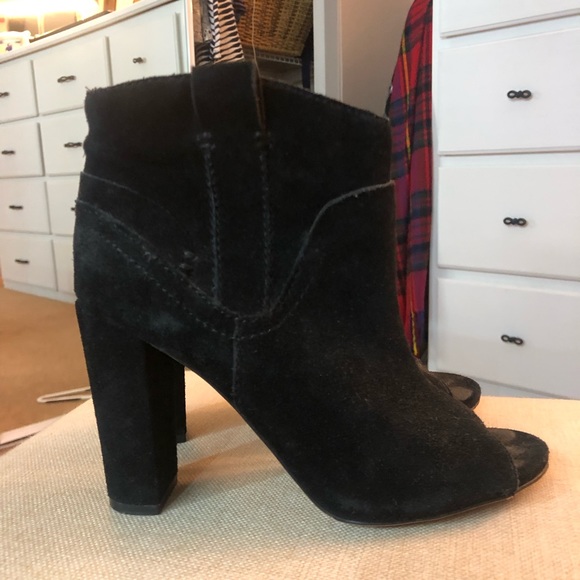 Vince Camuto black peep toe booties - Picture 1 of 6